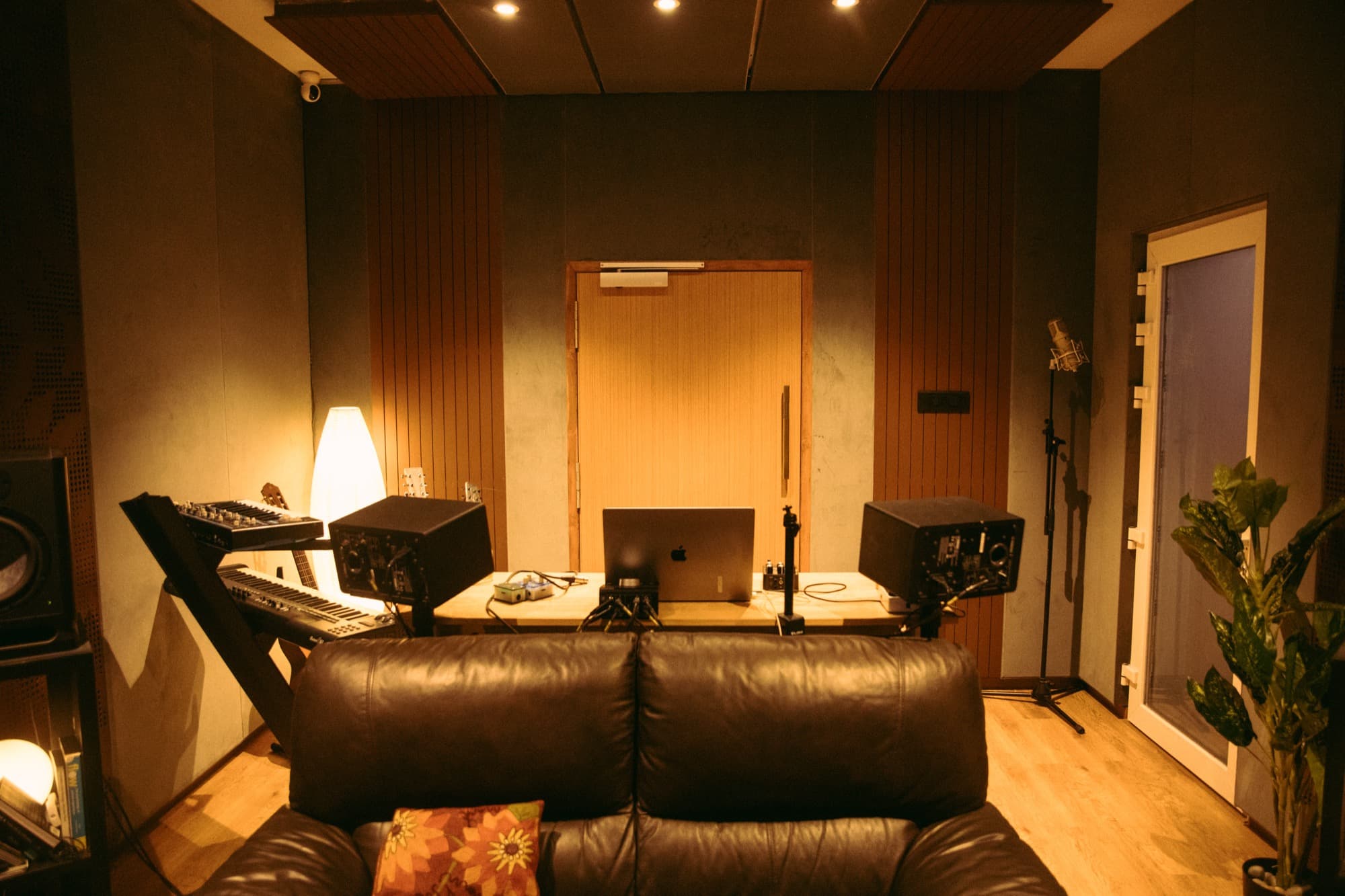 Stitch Audio gallery photo 17